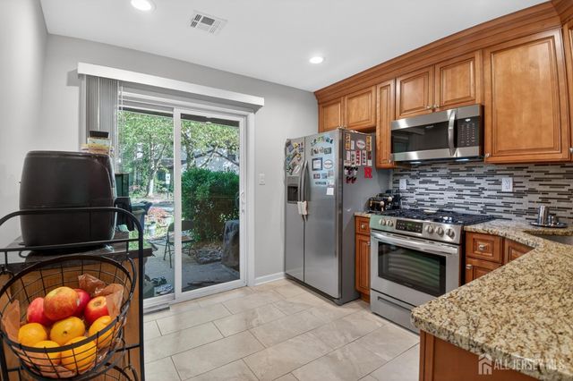 103 Aspen Drive, North Brunswick, NJ 08902