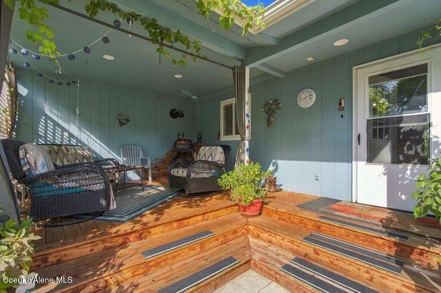 1904 E 3rd AVE, Post Falls, ID 83854