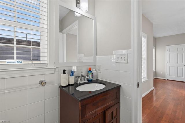 2818 Tidewater DR, Norfolk, VA 23509