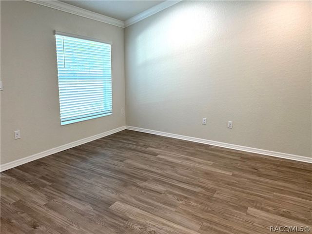 936 S Apopka Avenue, Inverness, FL 34452