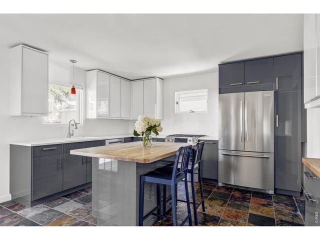 2915 16th St, Boulder, CO 80304