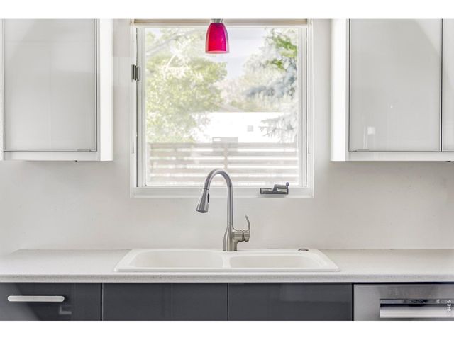 2915 16th St, Boulder, CO 80304