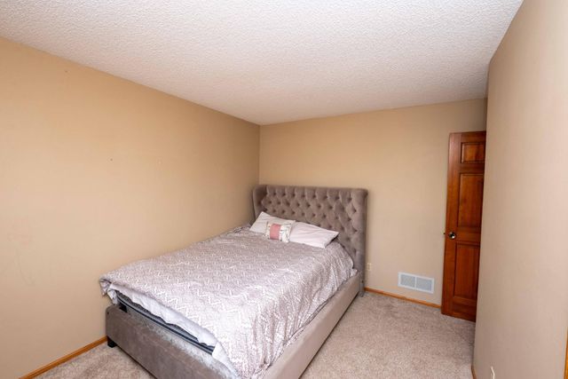 8937 Ashley Terrace, Brooklyn Park, MN 55443