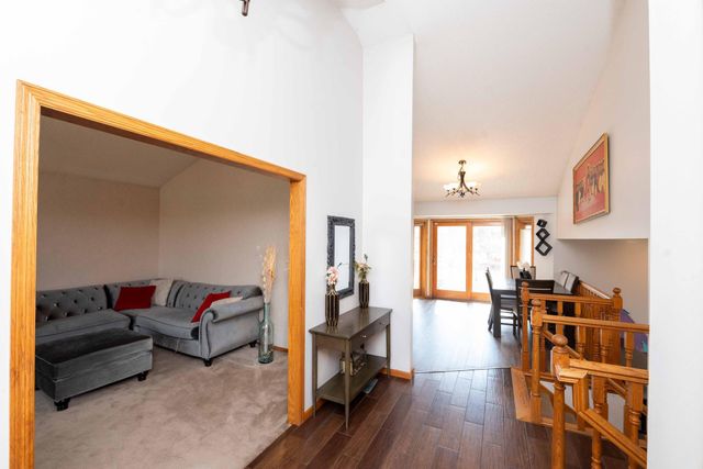 8937 Ashley Terrace, Brooklyn Park, MN 55443