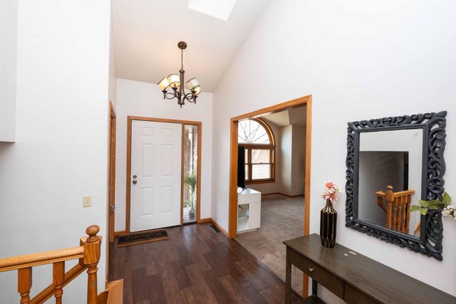 8937 Ashley Terrace, Brooklyn Park, MN 55443