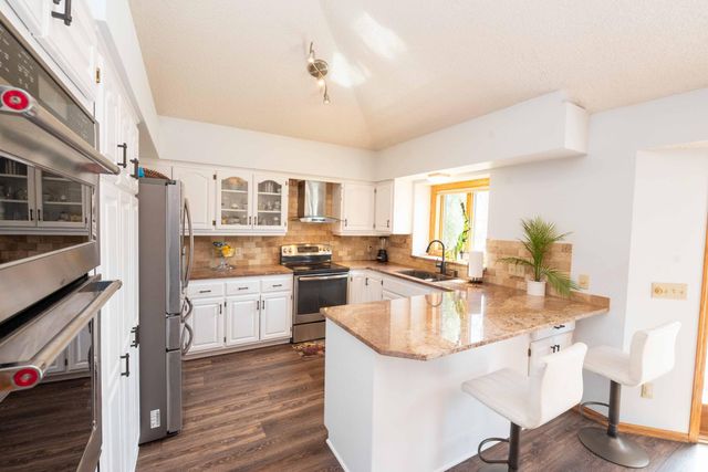 8937 Ashley Terrace, Brooklyn Park, MN 55443