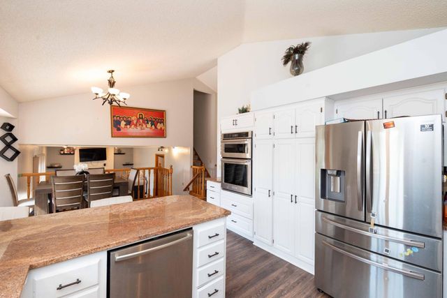 8937 Ashley Terrace, Brooklyn Park, MN 55443