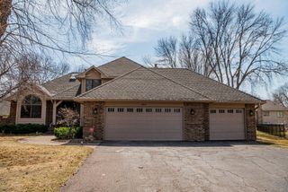8937 Ashley Terrace, Brooklyn Park, MN 55443