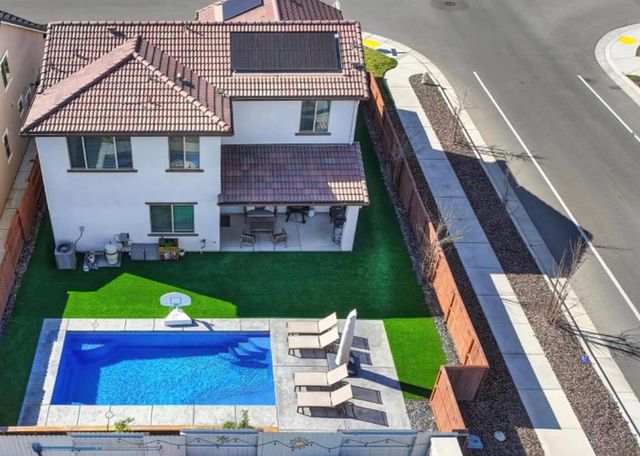 6001 Oberlander Dr, Roseville, CA 95747