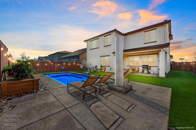 6001 Oberlander Dr, Roseville, CA 95747