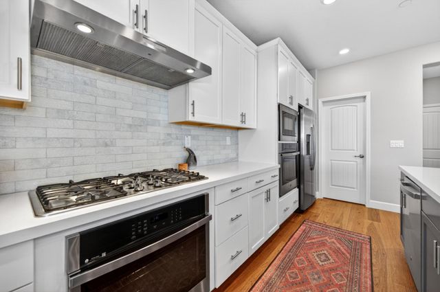 6001 Oberlander Dr, Roseville, CA 95747