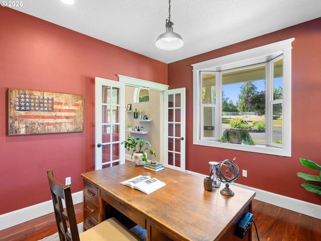 59188 N MORTEN Dr, St Helens, OR 97051