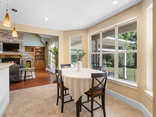 59188 N MORTEN Dr, St Helens, OR 97051