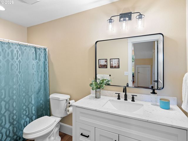 59188 N MORTEN Dr, St Helens, OR 97051