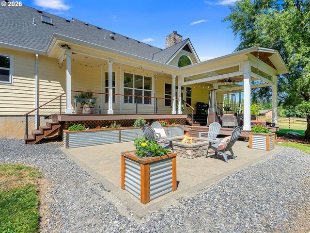 59188 N MORTEN Dr, St Helens, OR 97051