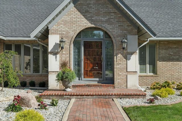 1322 Muirfield Drive, Schererville, IN 46375
