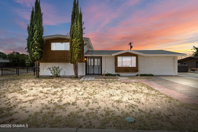 2090 Payne Court, Las Cruces, NM 88001