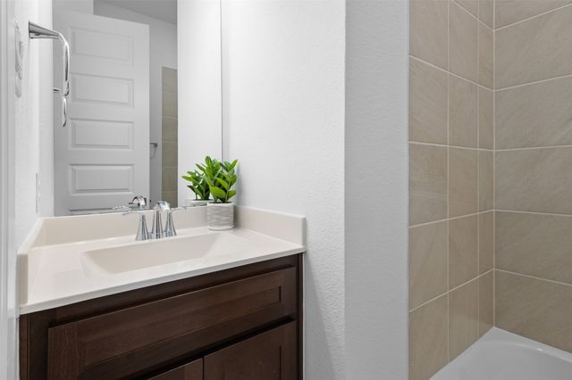 732 Red Fork Drive, Lewisville, TX 75056