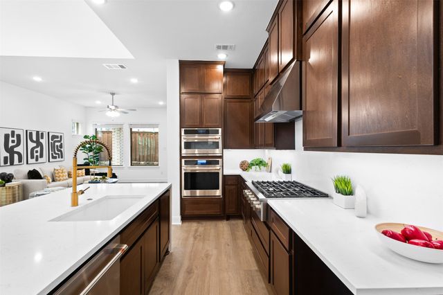 732 Red Fork Drive, Lewisville, TX 75056