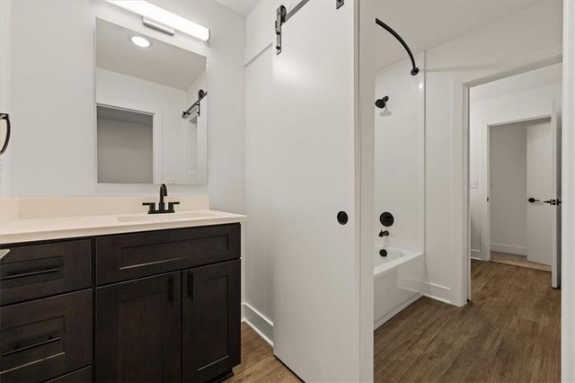 1213 E 29th Street, Kansas City, MO 64109