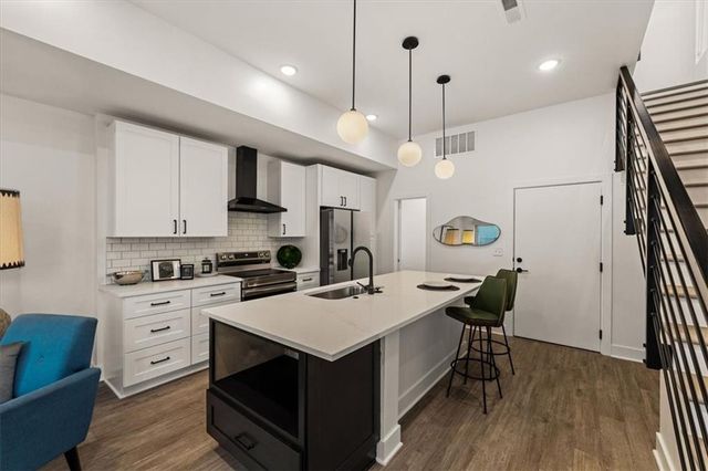 1213 E 29th Street, Kansas City, MO 64109