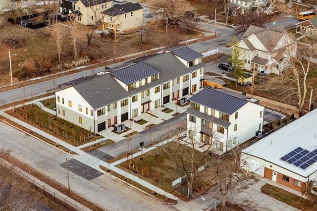 1213 E 29th Street, Kansas City, MO 64109