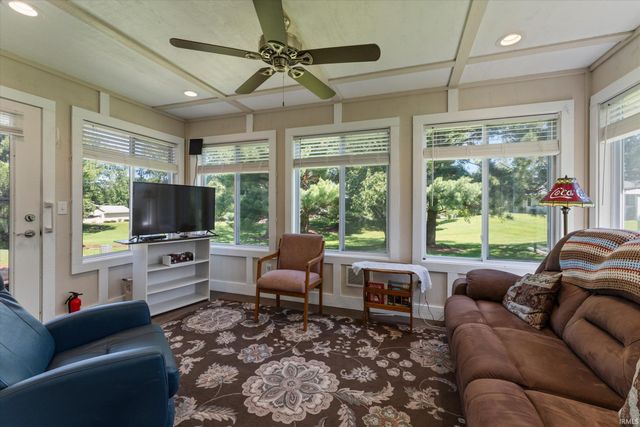 18231 Wagon Lane, South Bend, IN 46637