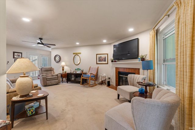 18231 Wagon Lane, South Bend, IN 46637
