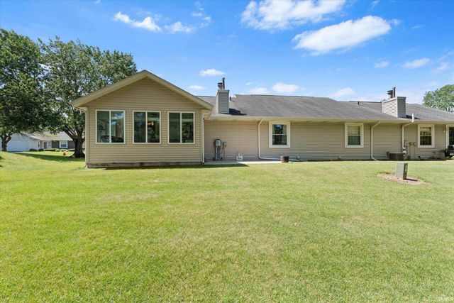 18231 Wagon Lane, South Bend, IN 46637