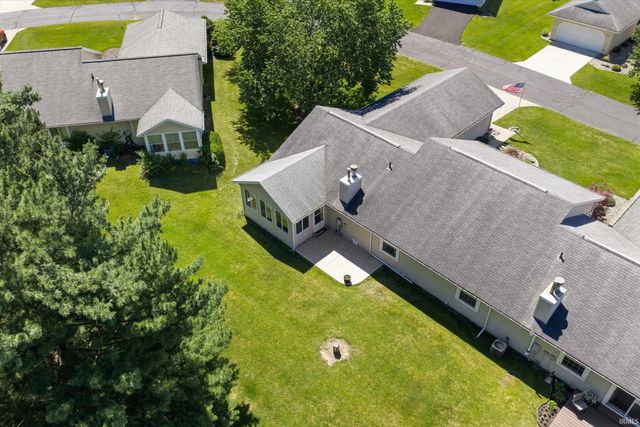 18231 Wagon Lane, South Bend, IN 46637