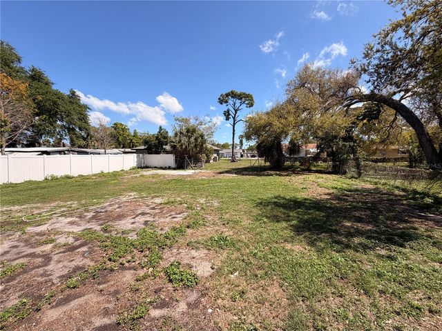 5323 22ND STREET W, Bradenton, FL 34207