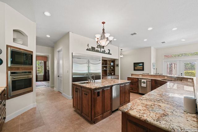 162 Riverwood, Boerne, TX 78006