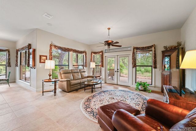 162 Riverwood, Boerne, TX 78006