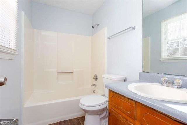 105 Valley Court, Covington, GA 30016