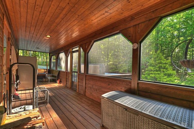 11 Mattie Mitchell Road, Morganton, GA 30560