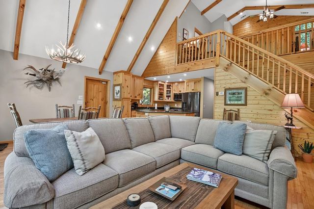 11 Mattie Mitchell Road, Morganton, GA 30560