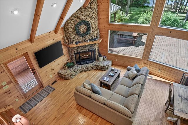 11 Mattie Mitchell Road, Morganton, GA 30560