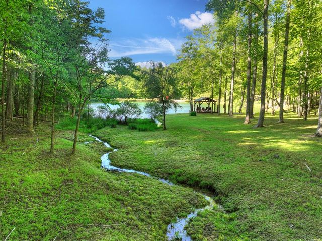 11 Mattie Mitchell Road, Morganton, GA 30560