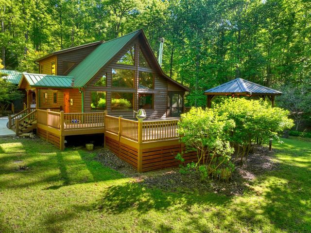 11 Mattie Mitchell Road, Morganton, GA 30560