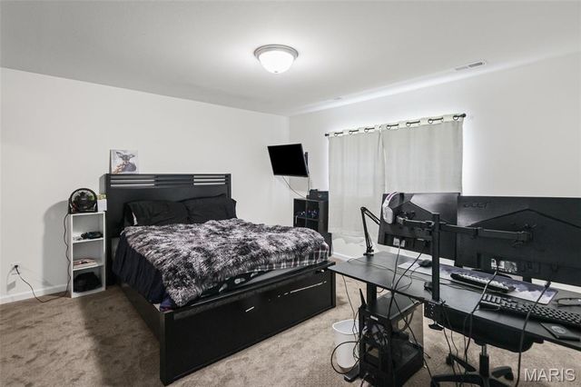 5 Faith Drive, Fairview Heights, IL 62208