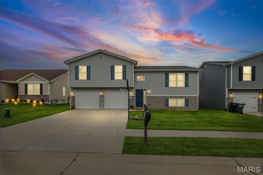 5 Faith Drive, Fairview Heights, IL 62208