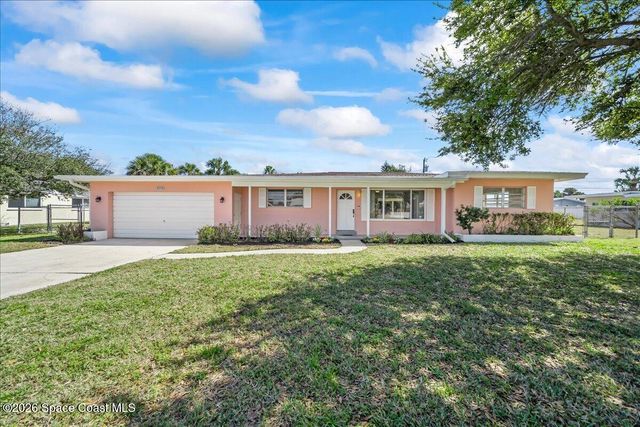 2320 Reef Avenue, Indialantic, FL 32903