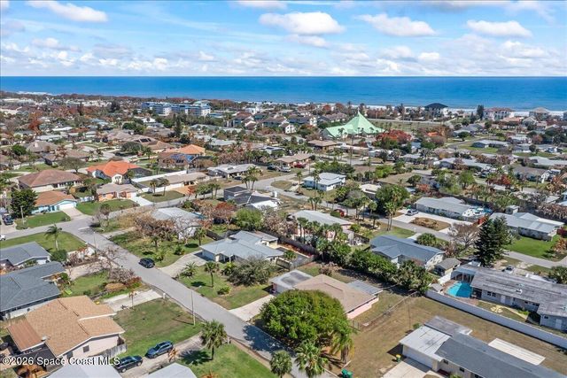 2320 Reef Avenue, Indialantic, FL 32903