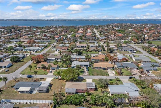 2320 Reef Avenue, Indialantic, FL 32903