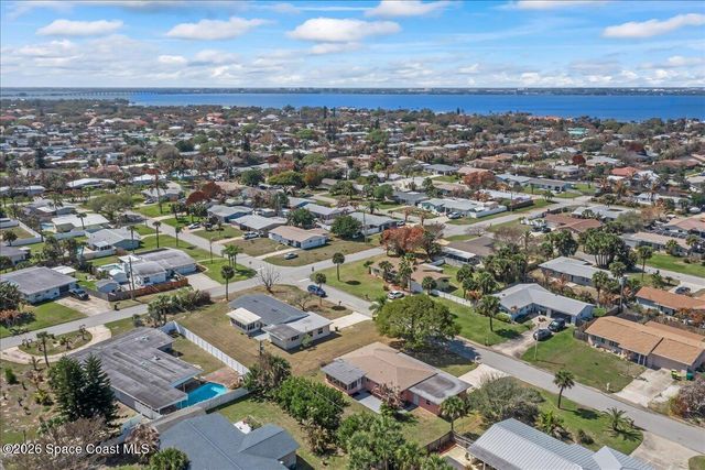 2320 Reef Avenue, Indialantic, FL 32903