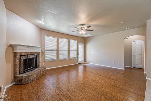 419 Fairland Drive, Wylie, TX 75098