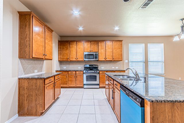 419 Fairland Drive, Wylie, TX 75098