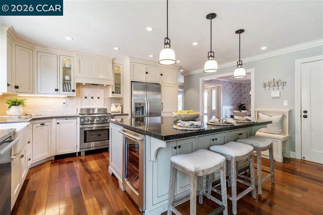 226 Arthur Ct, Danville, CA 94526
