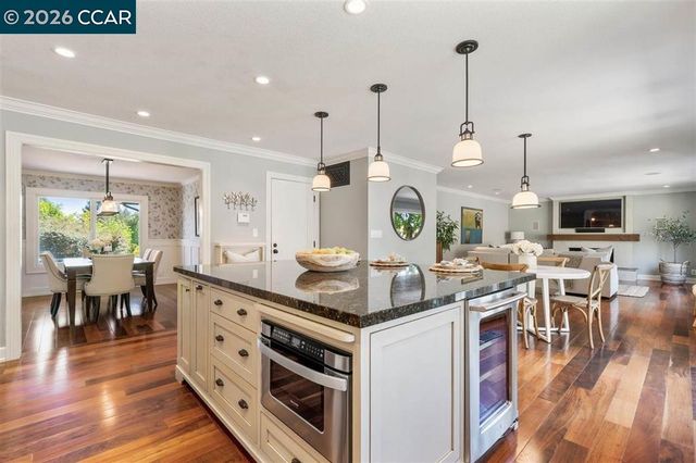 226 Arthur Ct, Danville, CA 94526