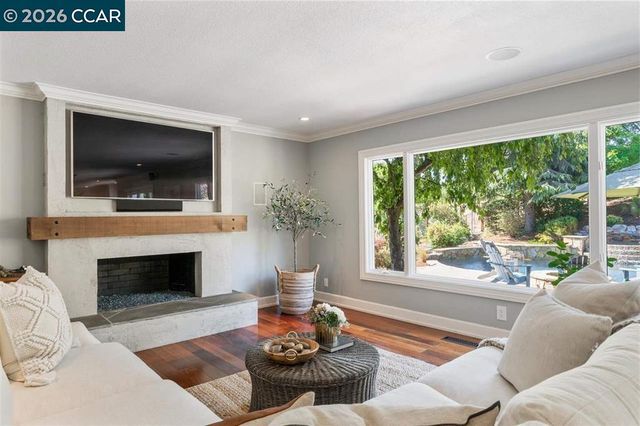 226 Arthur Ct, Danville, CA 94526